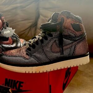 W Air Jordan 1 Hi OG Fearless